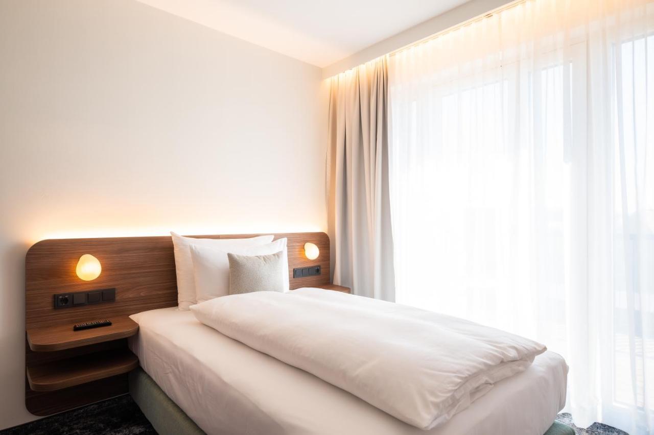 Hotel Le Parc Винер-Нойштадт Экстерьер фото