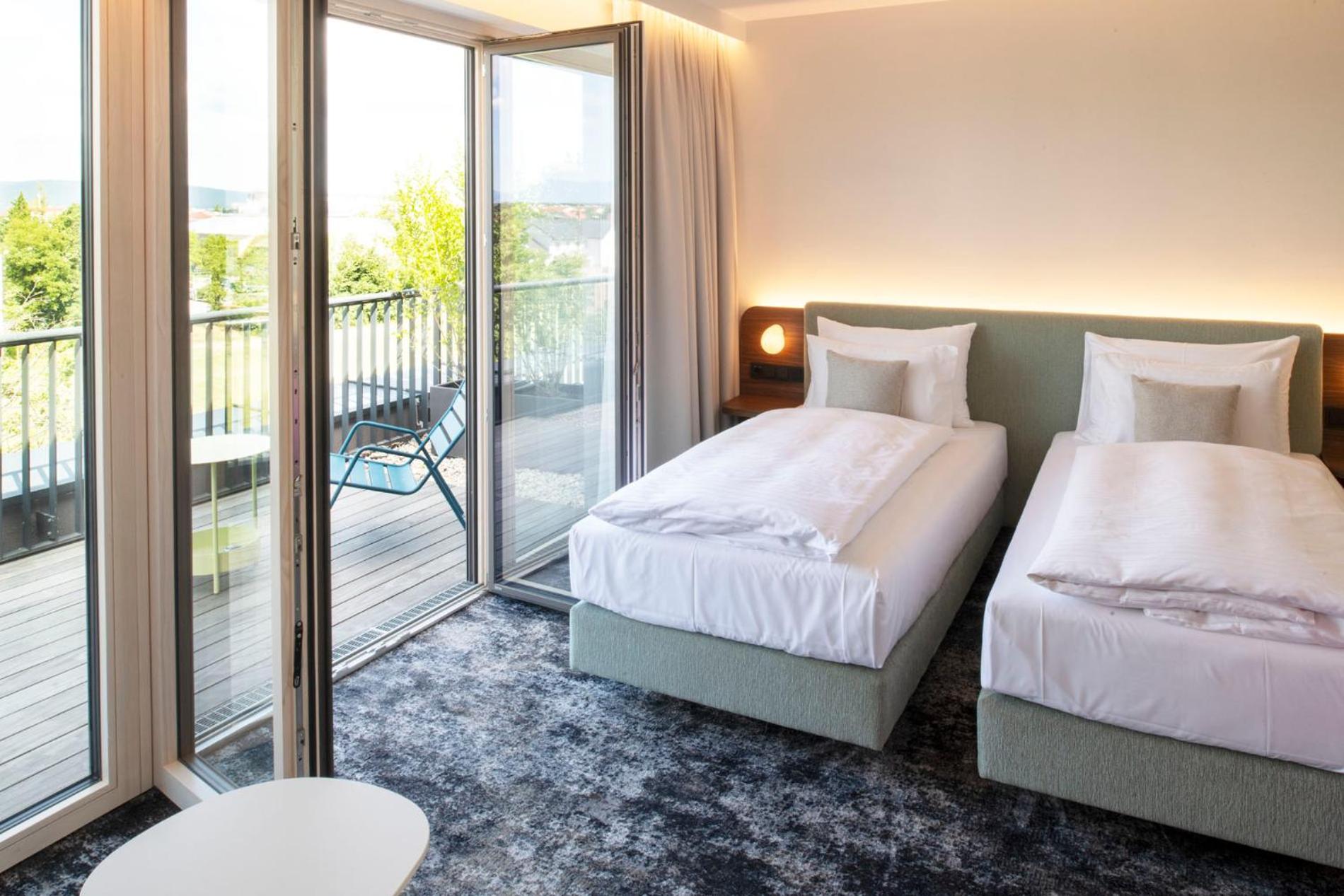 Hotel Le Parc Винер-Нойштадт Экстерьер фото